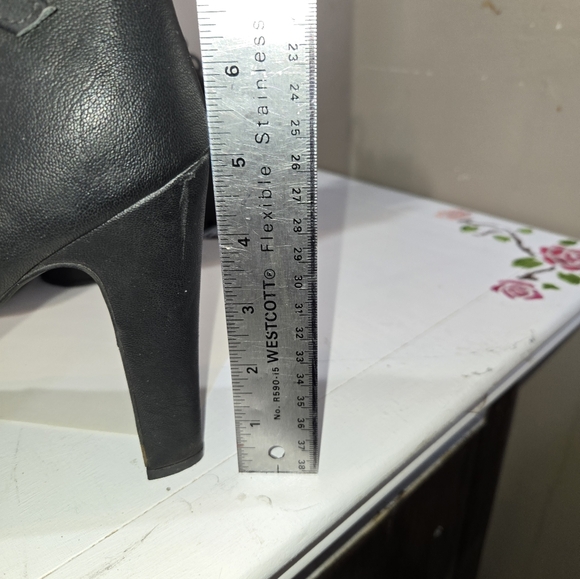 High heel Boots - Picture 6 of 7